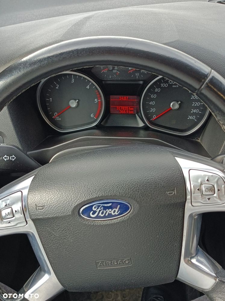 Ford Mondeo 2.0 TDCi Gold X - 6