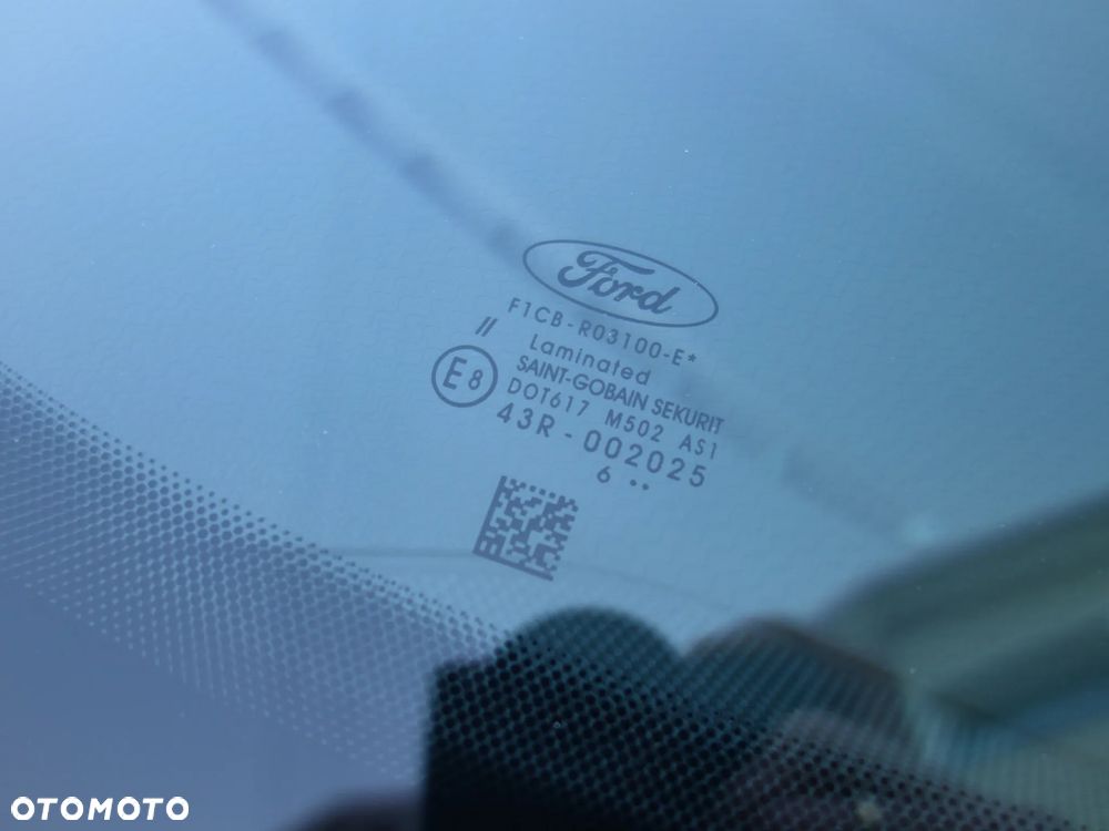 Ford C-MAX 2.0 TDCi Start-Stop-System Titanium - 18