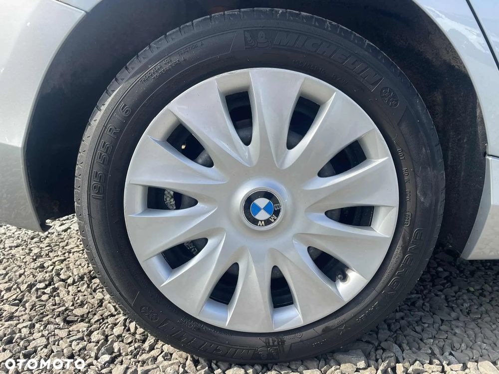 BMW Seria 1 - 33