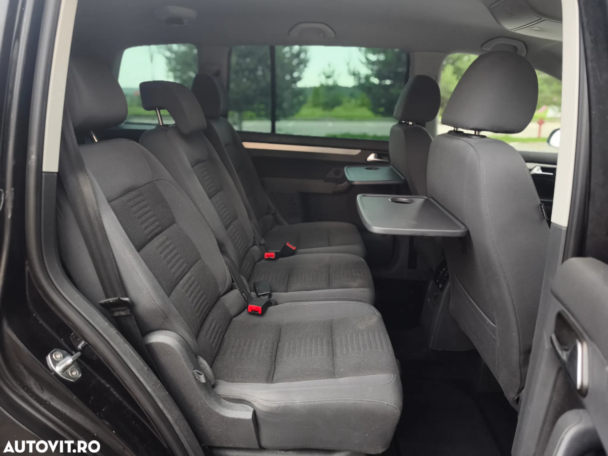Volkswagen Touran 1.9TDI Highline - 13