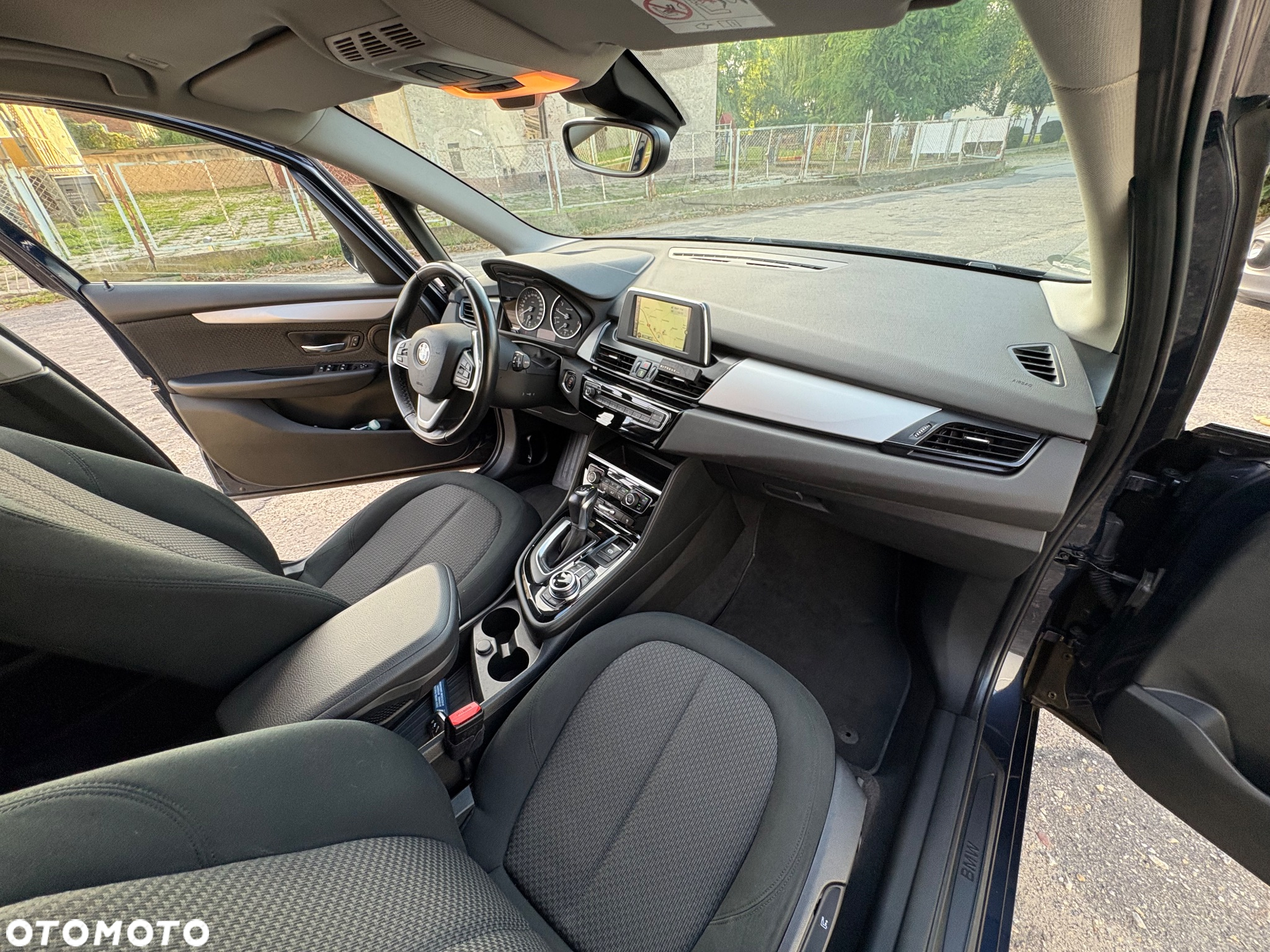 BMW Seria 2 218i Active Tourer - 13