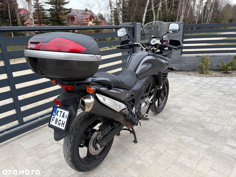 Suzuki V-STROM - 17
