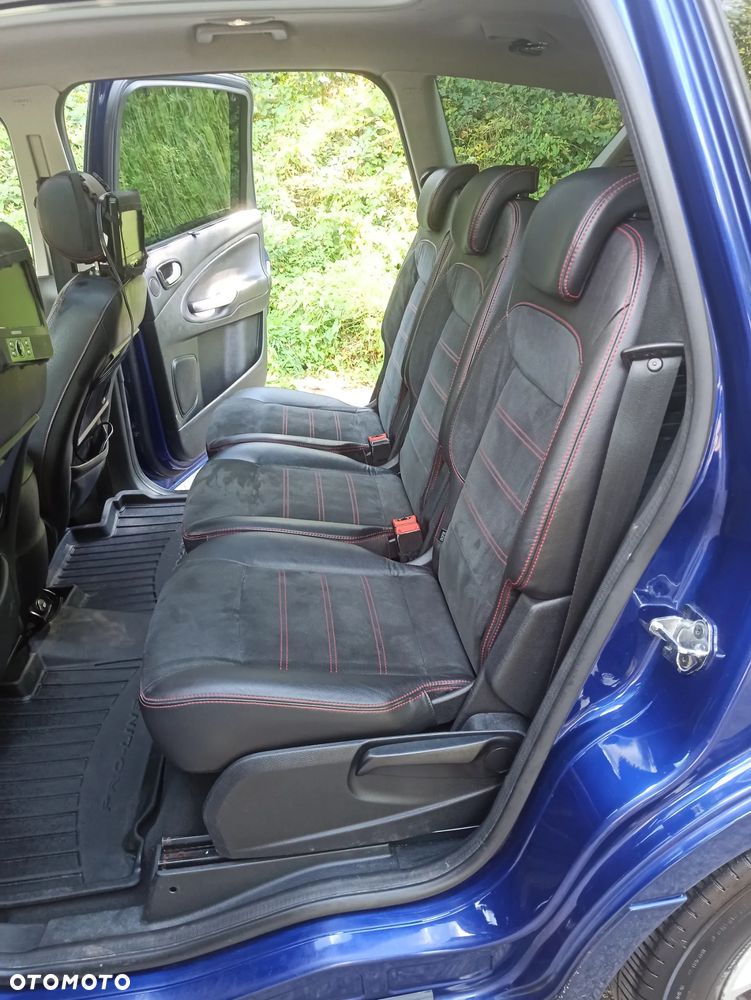 Ford S-Max 2.0 TDCi DPF Titanium MPS6 - 28