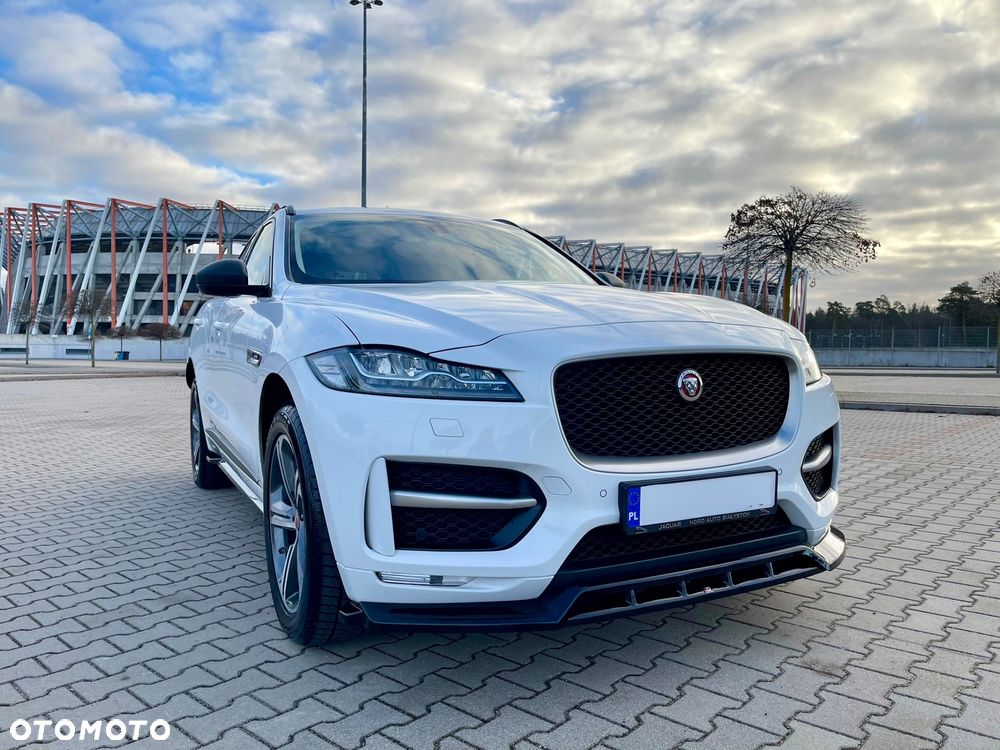 Jaguar F-Pace 2.0 i4D RWD R-Sport - 17