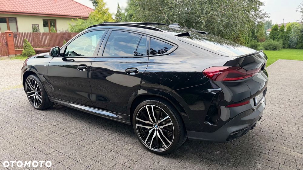 BMW X6 xDrive40d - 15