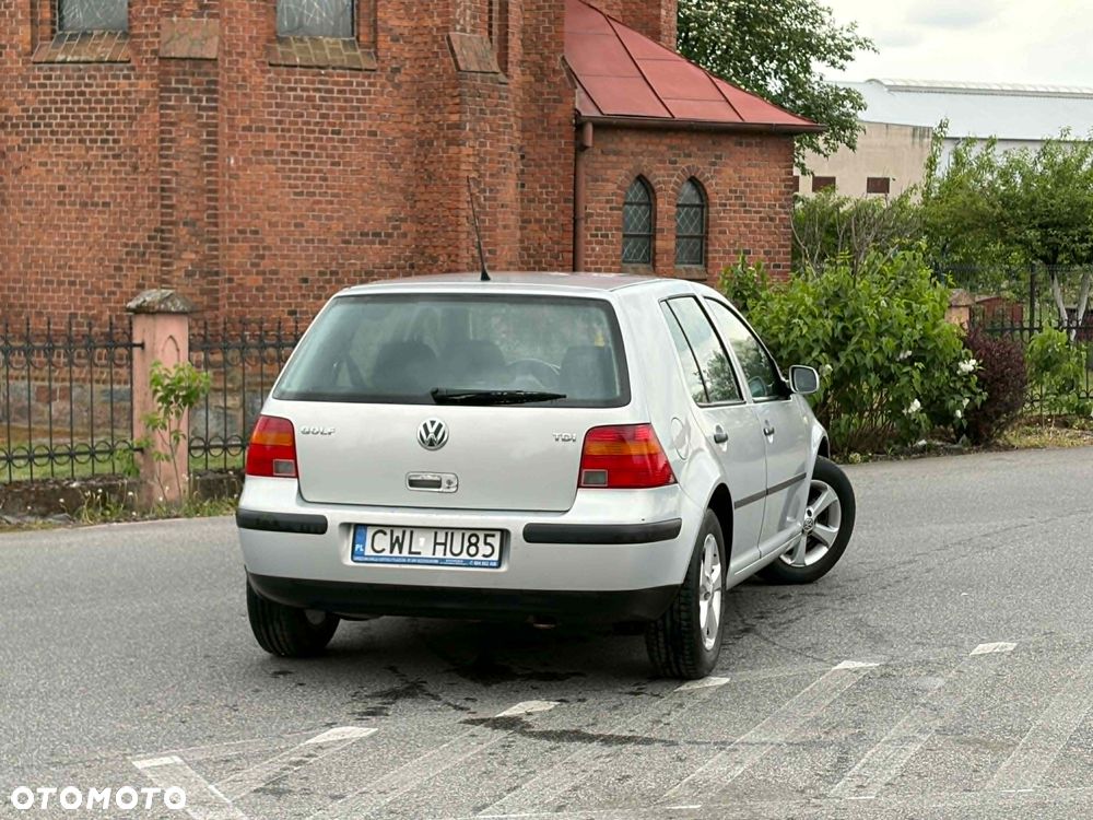 Volkswagen Golf 1.9 CL TDI - 6