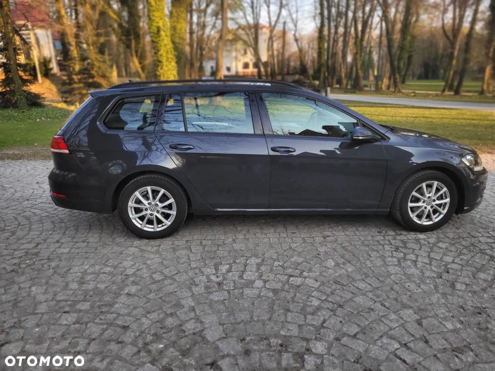 Volkswagen Golf 1.0 TSI BMT Trendline - 5