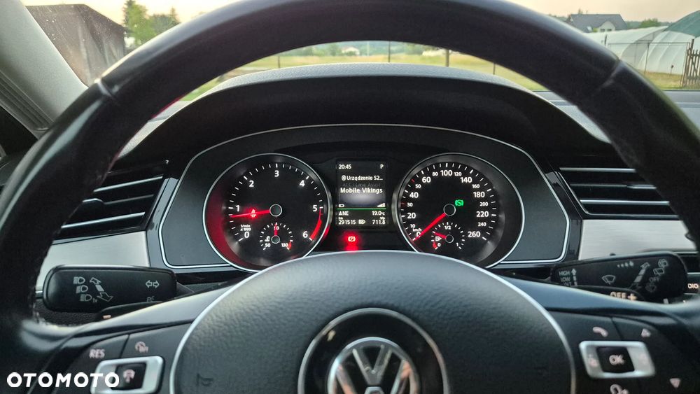 Volkswagen Passat 2.0 TDI BMT Highline DSG - 18