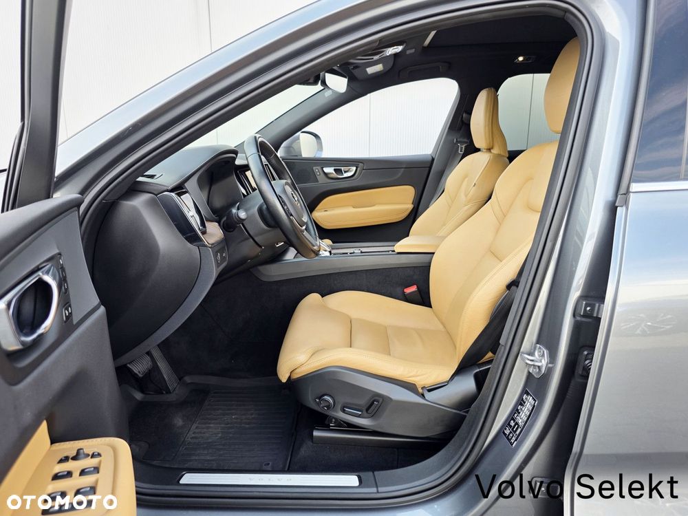 Volvo XC 60 - 12