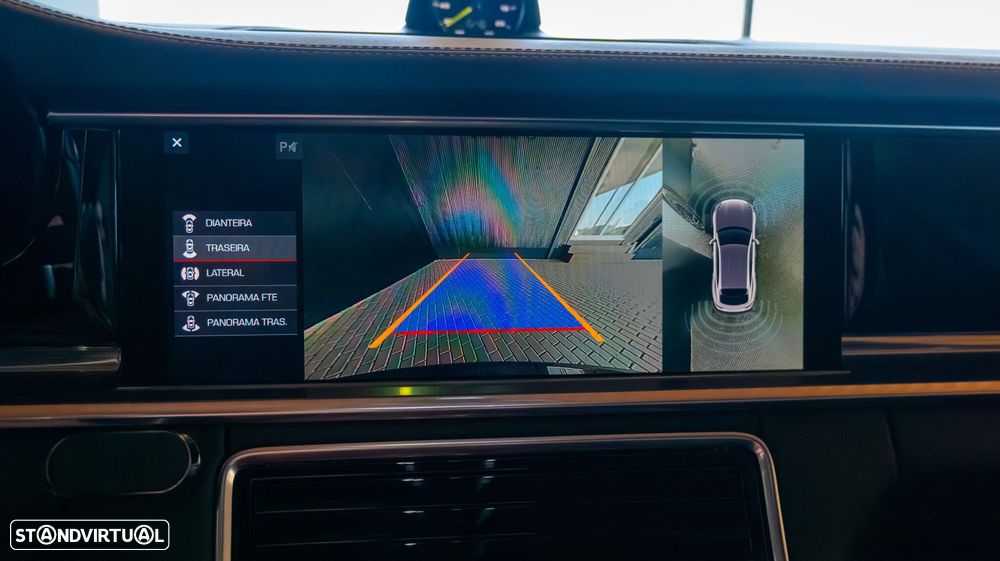 Porsche Panamera Sport Turismo 4 E-Hybrid - 24