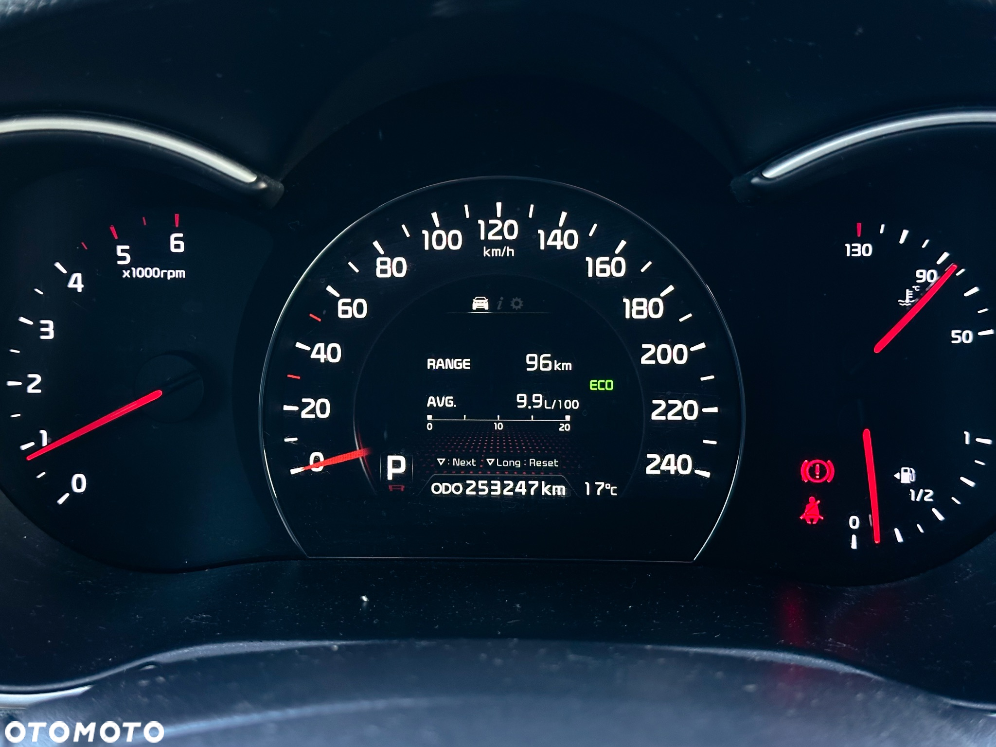 Kia Sorento 2.2 CRDI L - 28