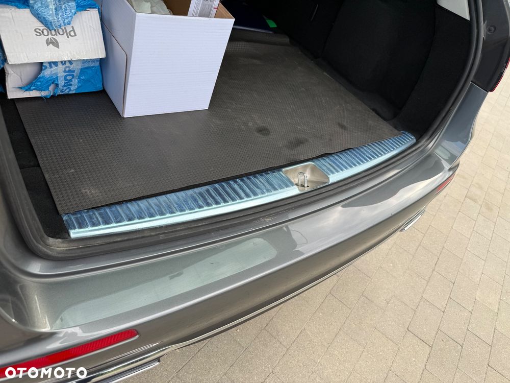 Mercedes-Benz Klasa E 220 d Business Edition 9G-TRONIC - 11
