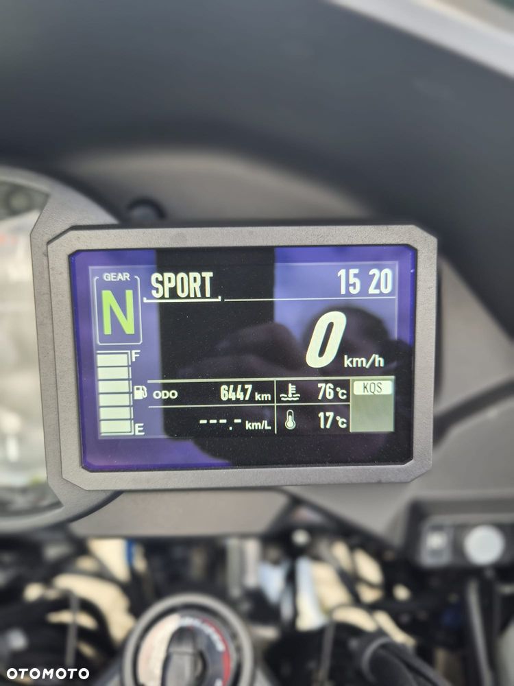 Kawasaki Versys 1000 - 6