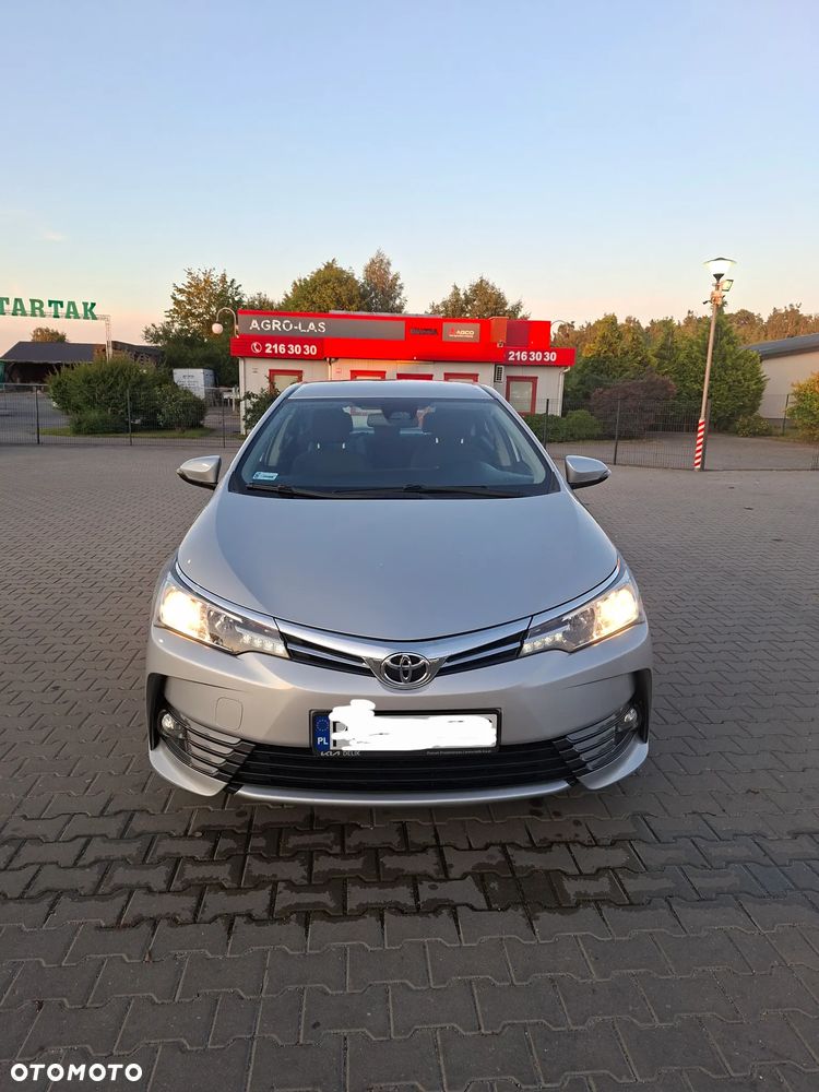 Toyota Corolla 1.6 Comfort - 5