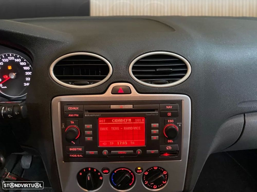 Ford Focus 1.6 TDCi S - 12