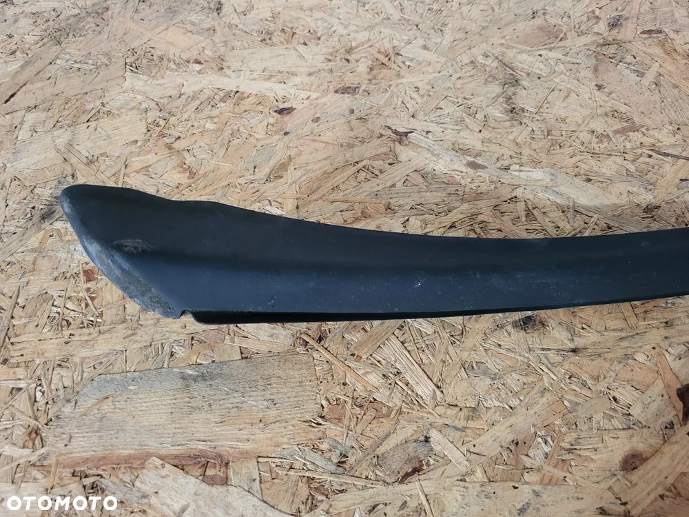 Listwa szyby czołowej lewa Citroen C4 II B7 - 2