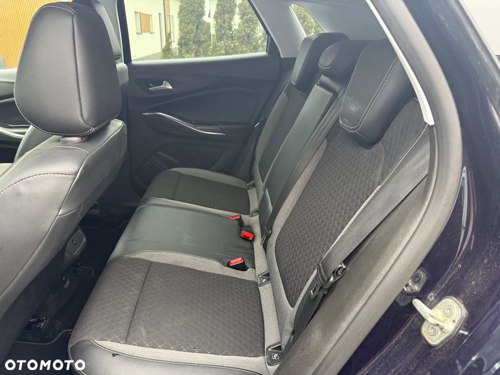 Opel Grandland X 1.2 Start/Stop Automatik Business INNOVATION - 21