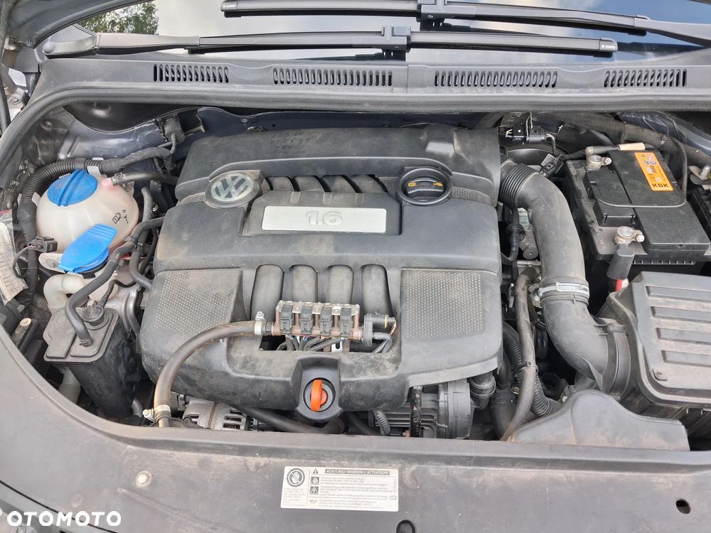 Volkswagen Golf Plus 1.6 Comfortline - 21