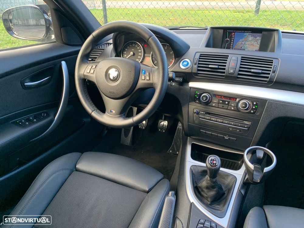 BMW 118 d Pack M - 17