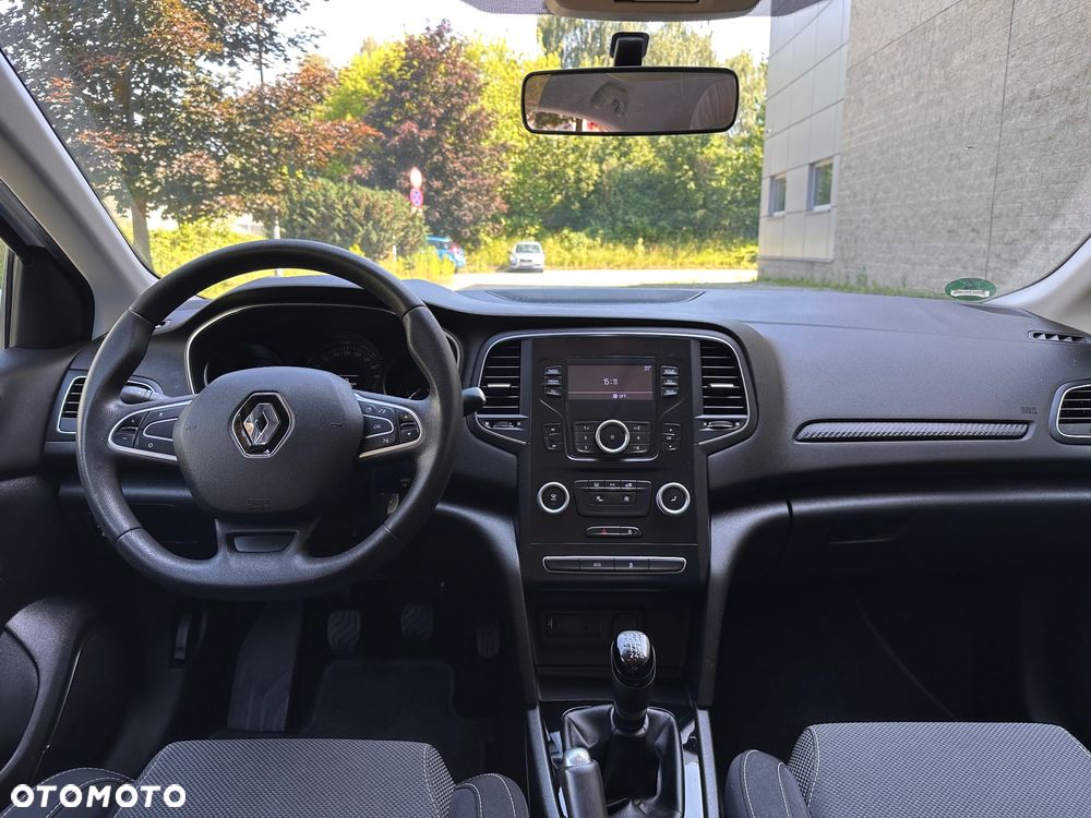 Renault Megane ENERGY TCe 100 LIFE - 7