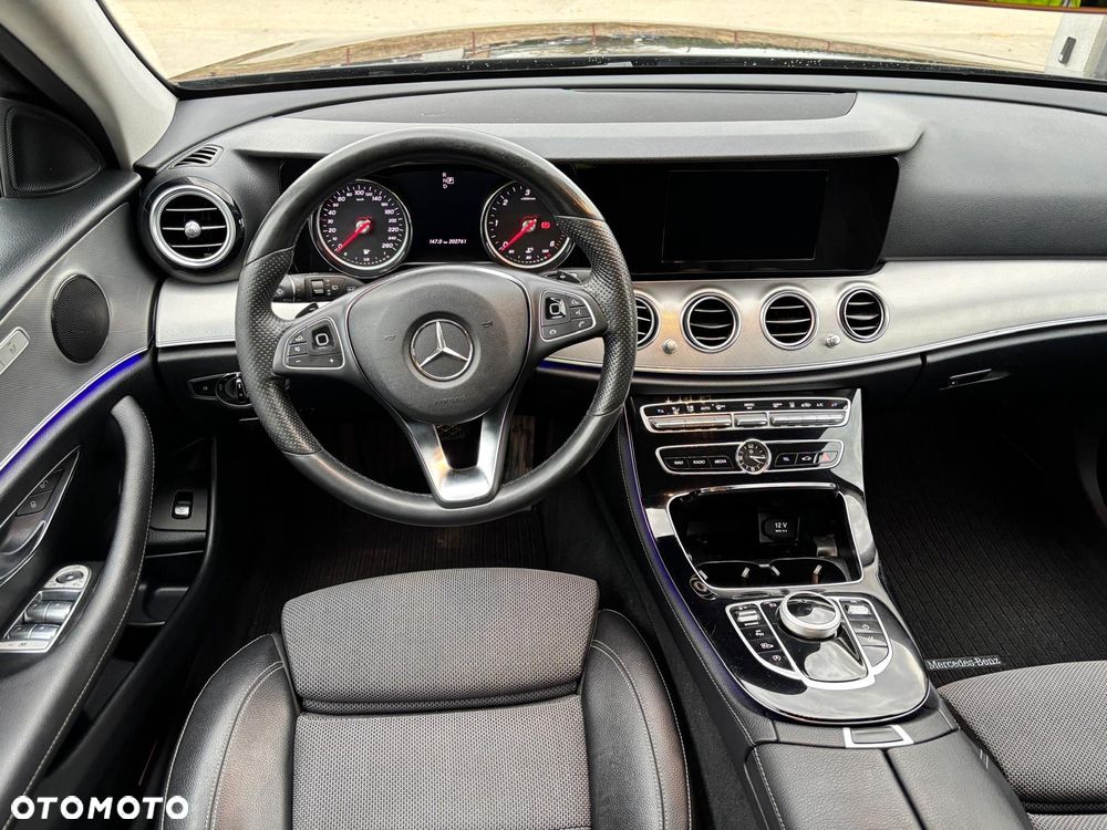 Mercedes-Benz Klasa E 200 d 9G-TRONIC - 7