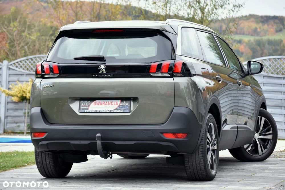 Peugeot 5008 BlueHDi 130 EAT8 Active - 17