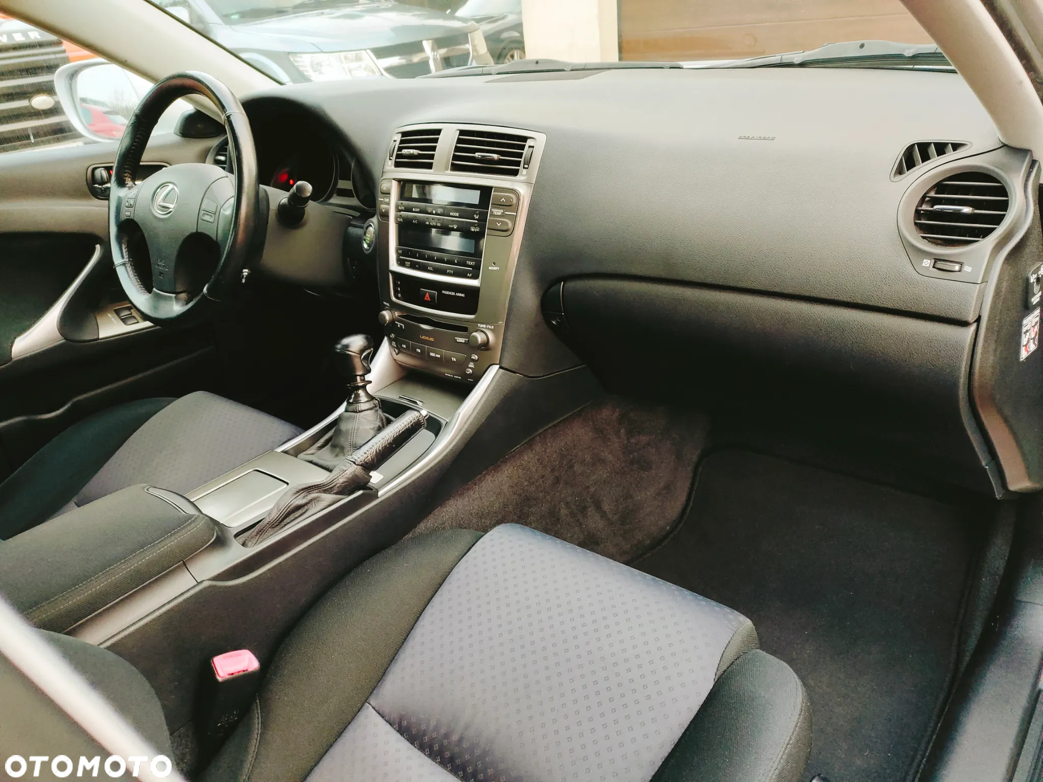 Lexus IS 250 Elegance - 20