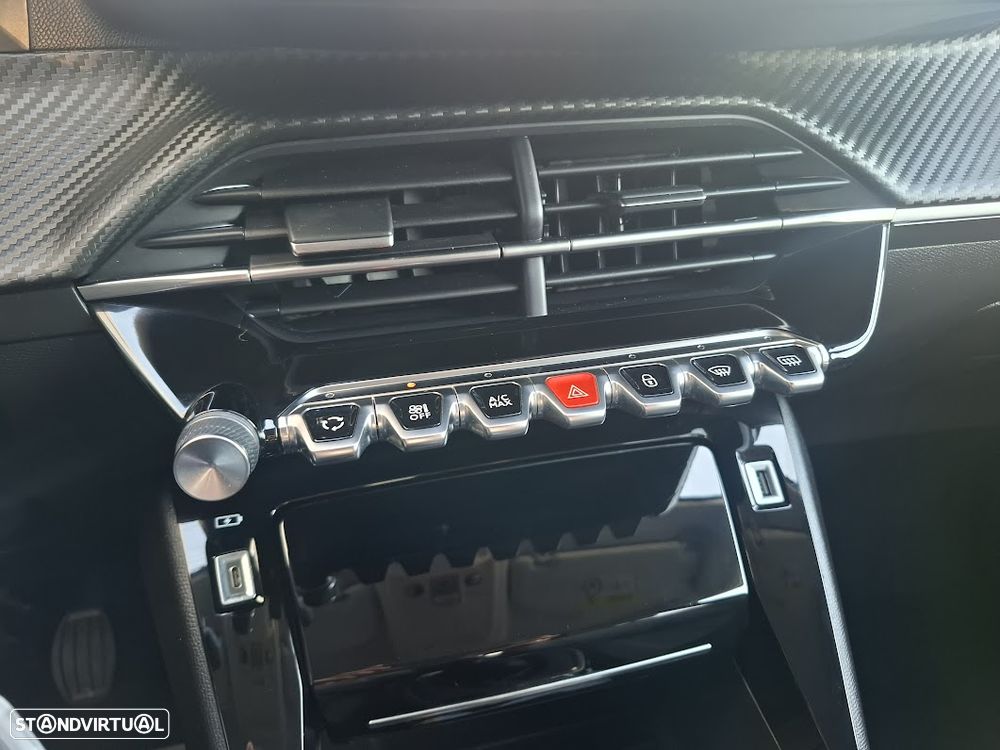 Peugeot 208 PureTech 100 Allure Pack - 19