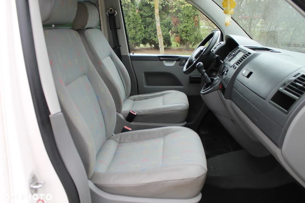 Volkswagen Transporter - 15