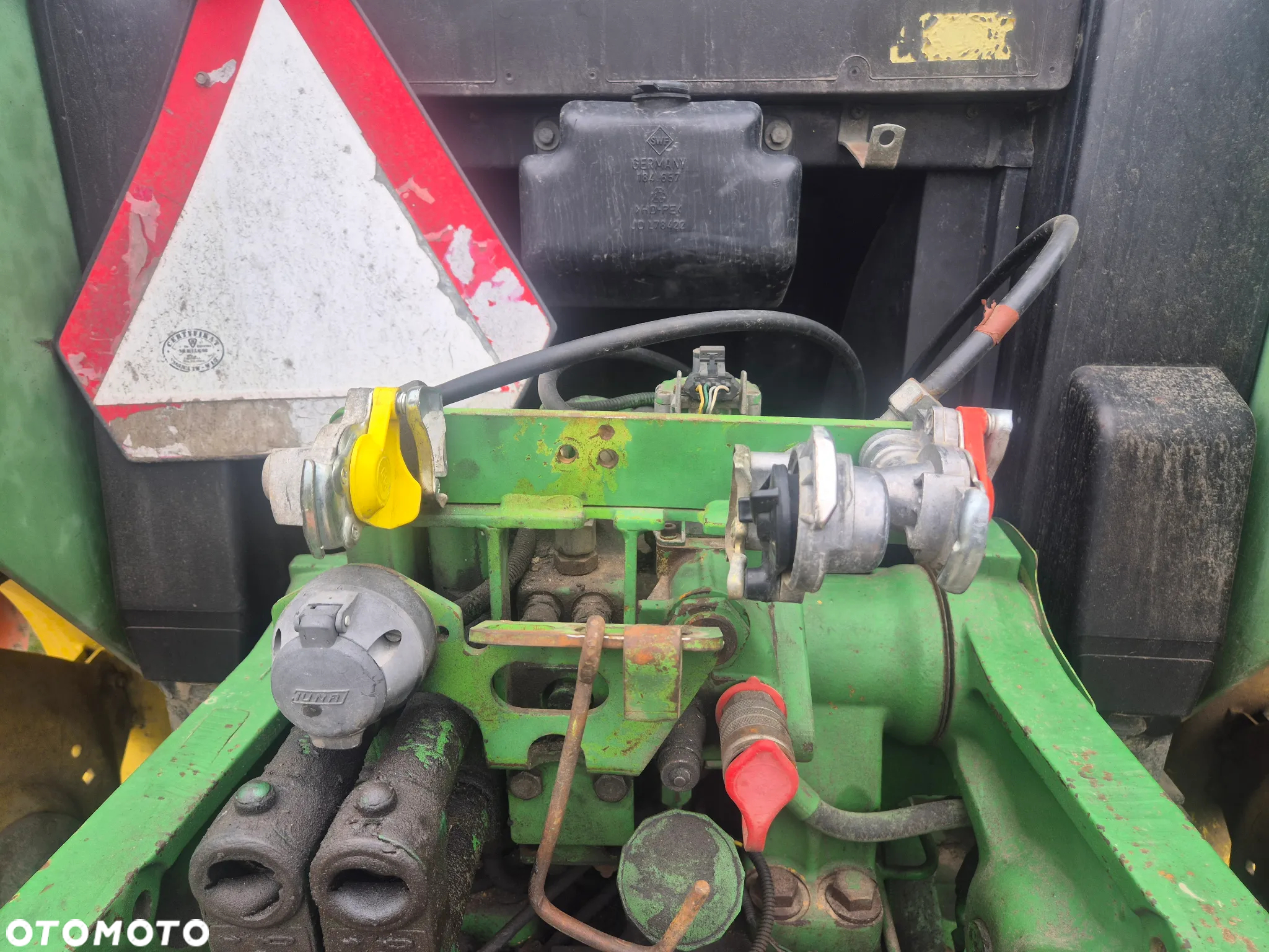 John Deere 6800 - 9