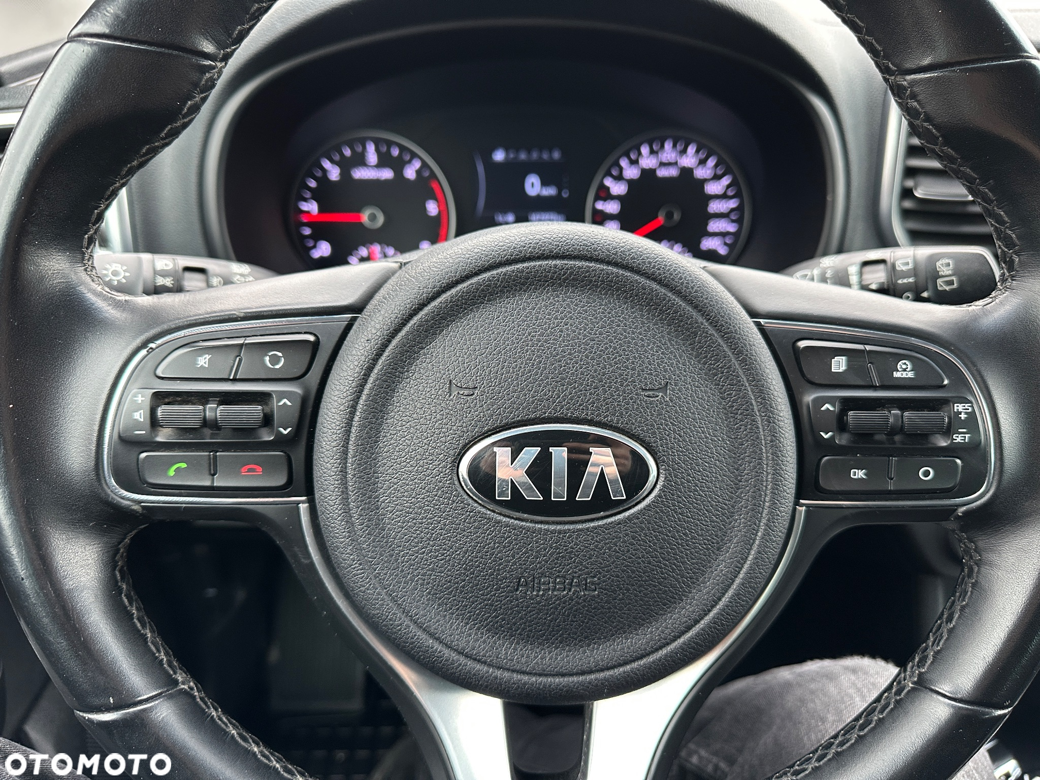 Kia Sportage 1.7 CRDI Business Line L 2WD - 28
