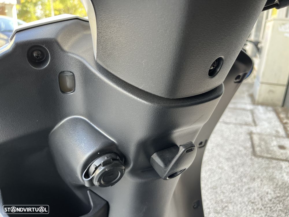 Suzuki Adress 125 - PREÇO PROMOCIONAL !! - DESDE 35 EUR / MÊS !! - 20