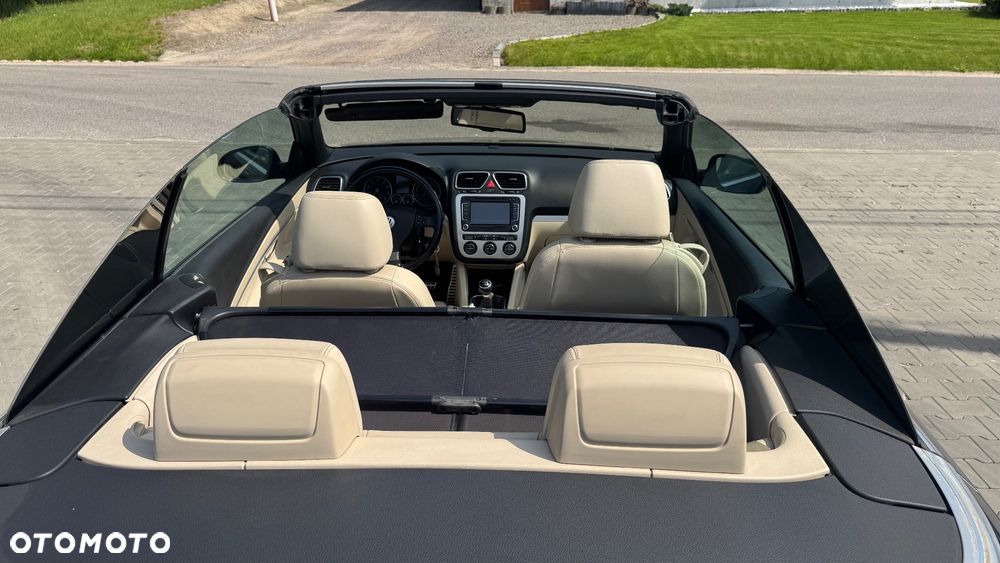 Volkswagen Eos - 29