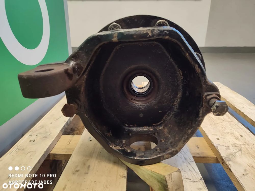 Zwrotnica Piasta  Kramer 750 - 4