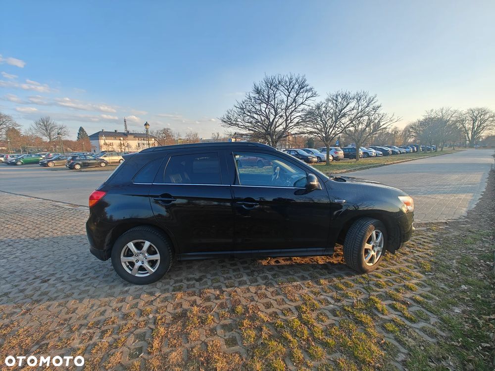 Mitsubishi ASX 1.8 DID Instyle NAVI AS&G - 9