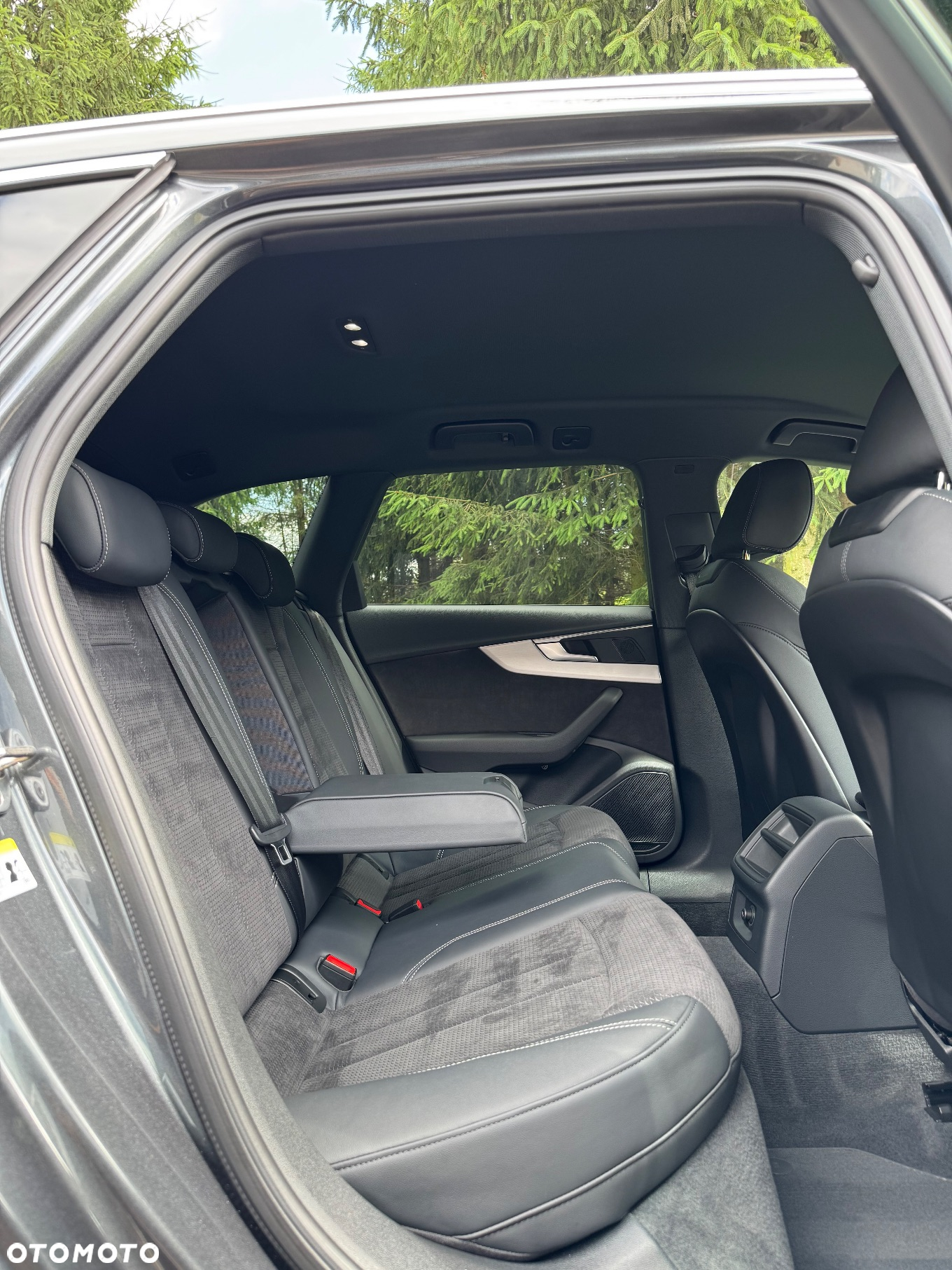 Audi A4 40 TDI S Line S tronic - 16