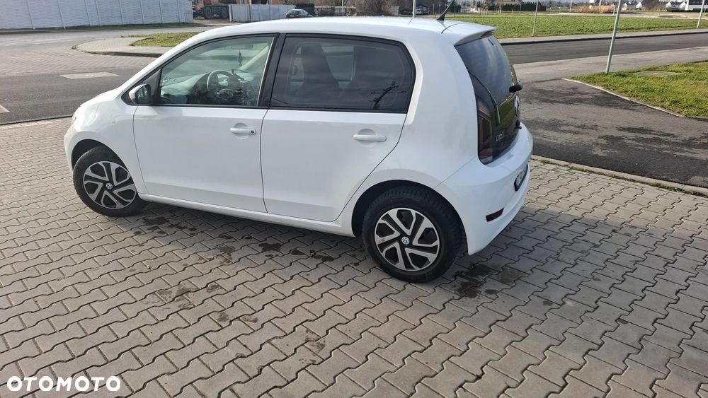Volkswagen up! 1.0 high - 17