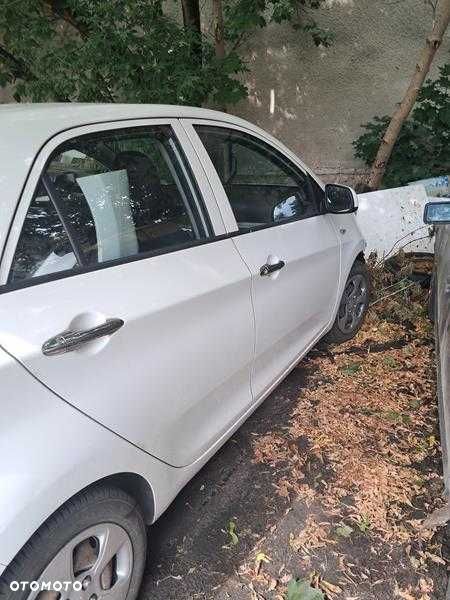 Kia Picanto - 6