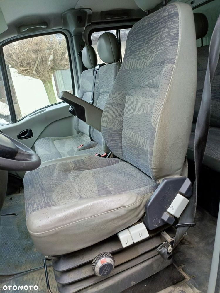 Renault Mascott Mascot Maskot Kabina Dubel Doka Doca podwójna rama zarej w PL DMC 6,5t 7osob kanapa tył 4osoby fotel kierowcy pneumatyczny tempomat  klimatyzacja kompletna lusterko pompka z wysprzęglikiem felga koło resor tył 4 pióra uchwyt mocowanie resora i inne - 8