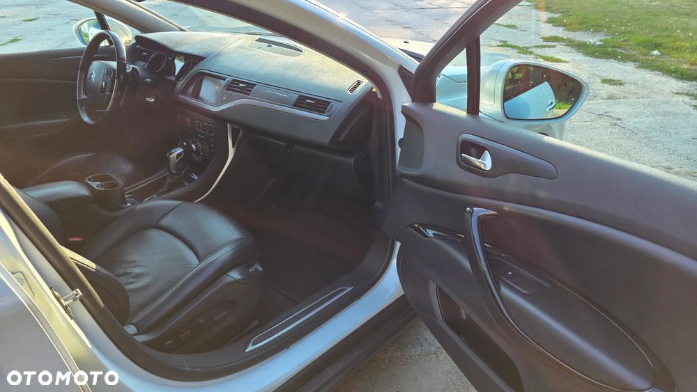 Citroën C5 2.0 HDi Exclusive - 23