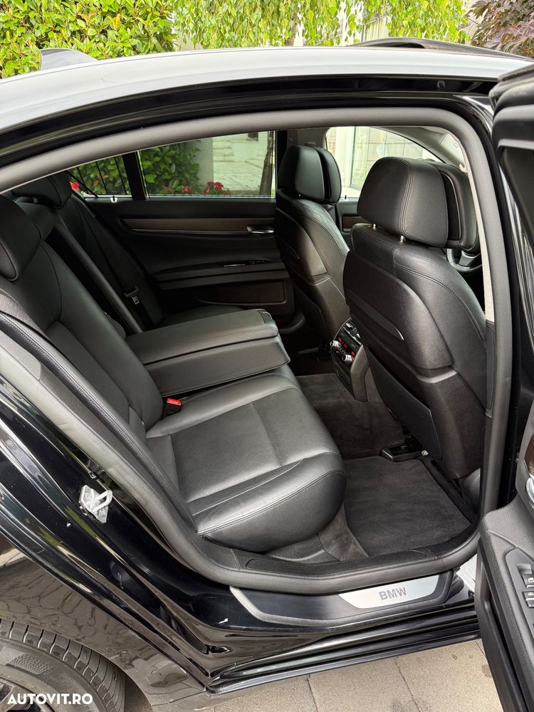 BMW Seria 7 730d - 10