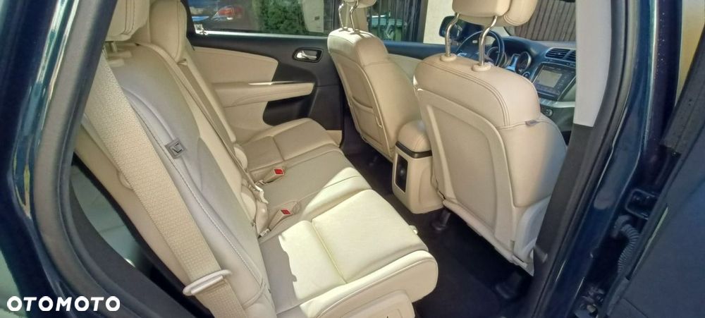 Fiat Freemont 3.6 V6 Lounge - 24