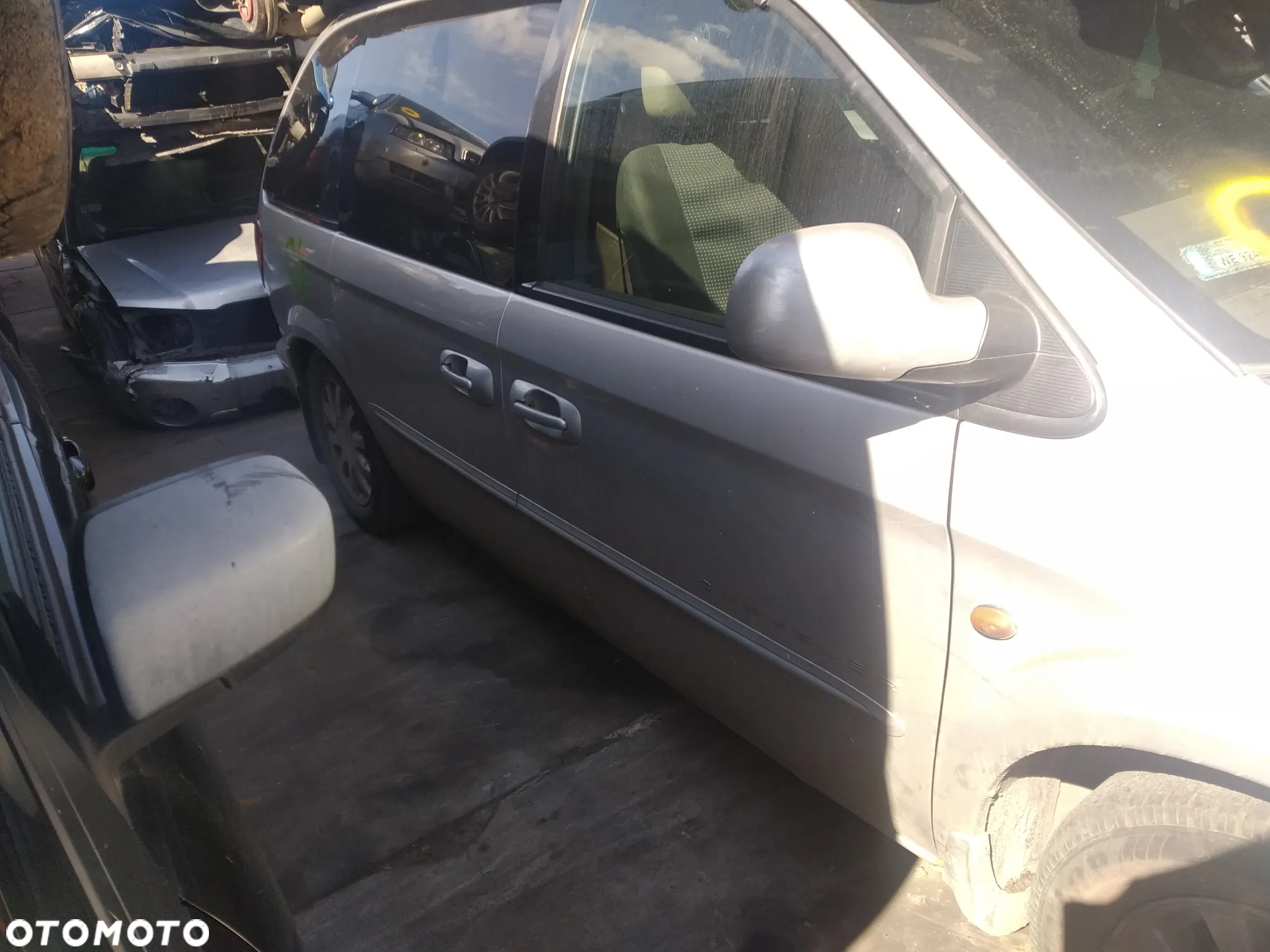 CHRYSLER VOYAGER IV 00-05 2.5 CRD - PRZELĄCZNIK ZESPOLONY PAJĄK - 10