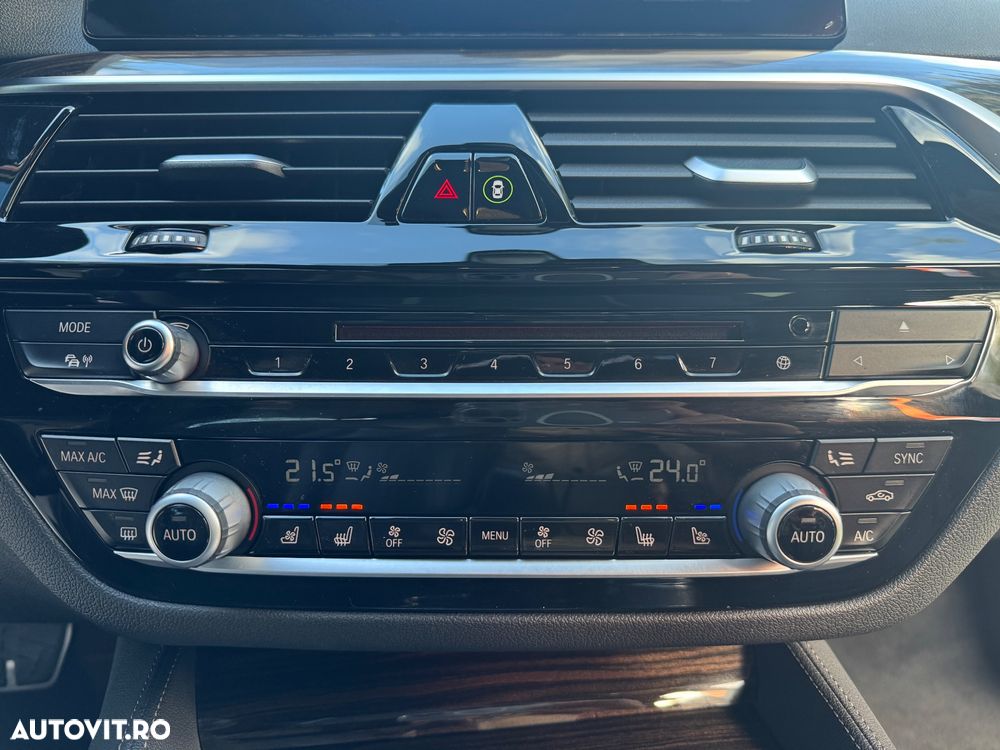 BMW Seria 5 530d xDrive - 8