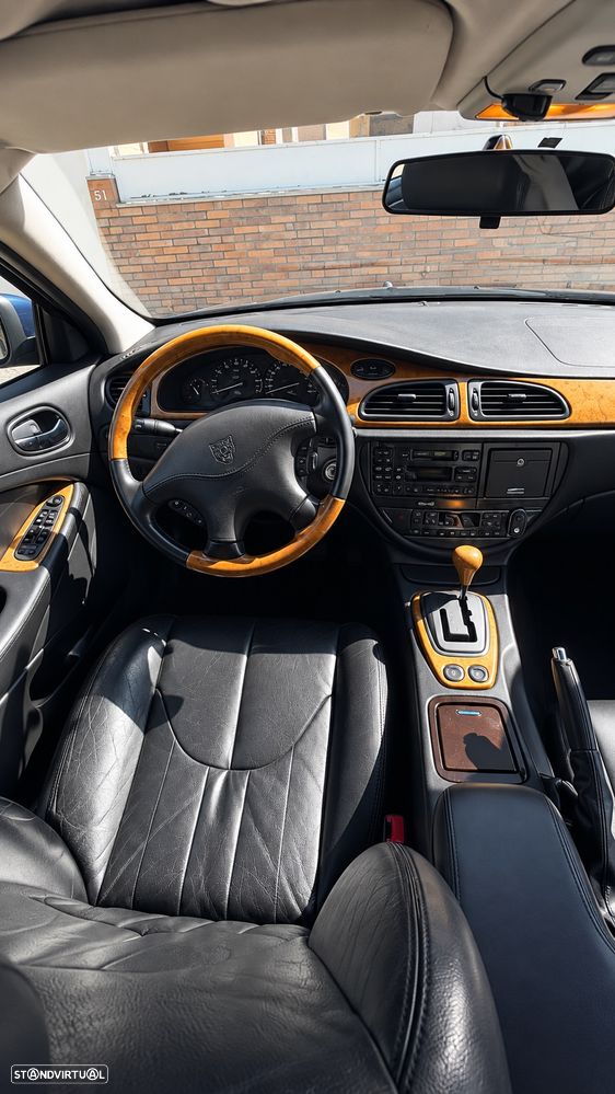 Jaguar S-Type 3.0 V6 Executive Auto. - 10