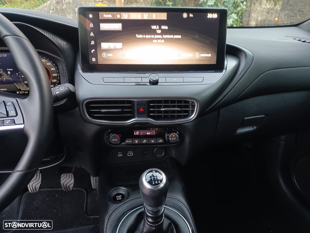 Nissan Juke 1.0 DIG-T Tekna - 13