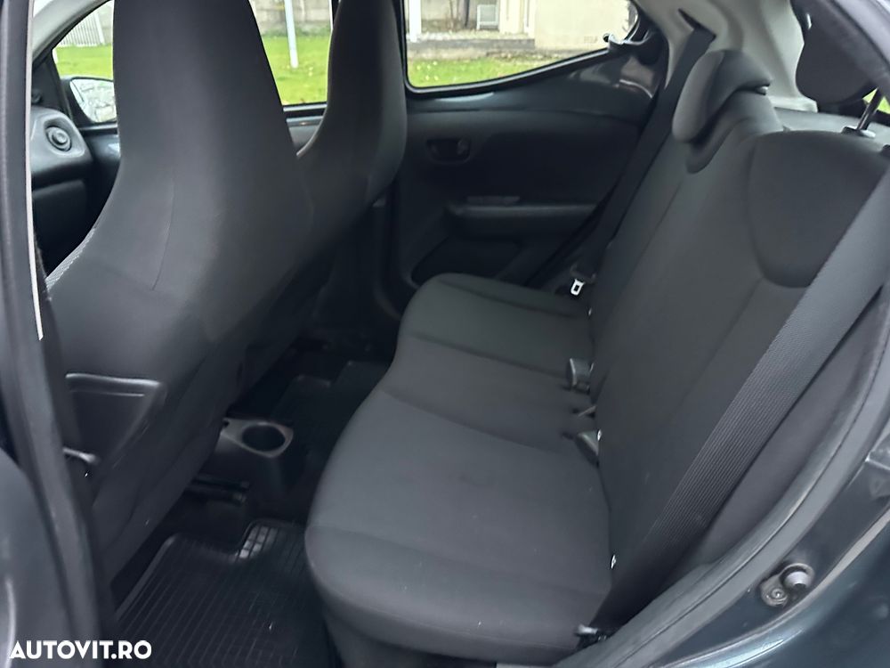 Toyota Aygo 1.0 VVY-I 5 usi X - 7
