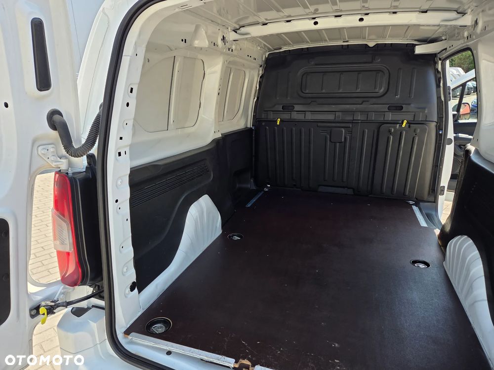 Opel Combo XL 1.5 CDTI Enjoy S&S - 22