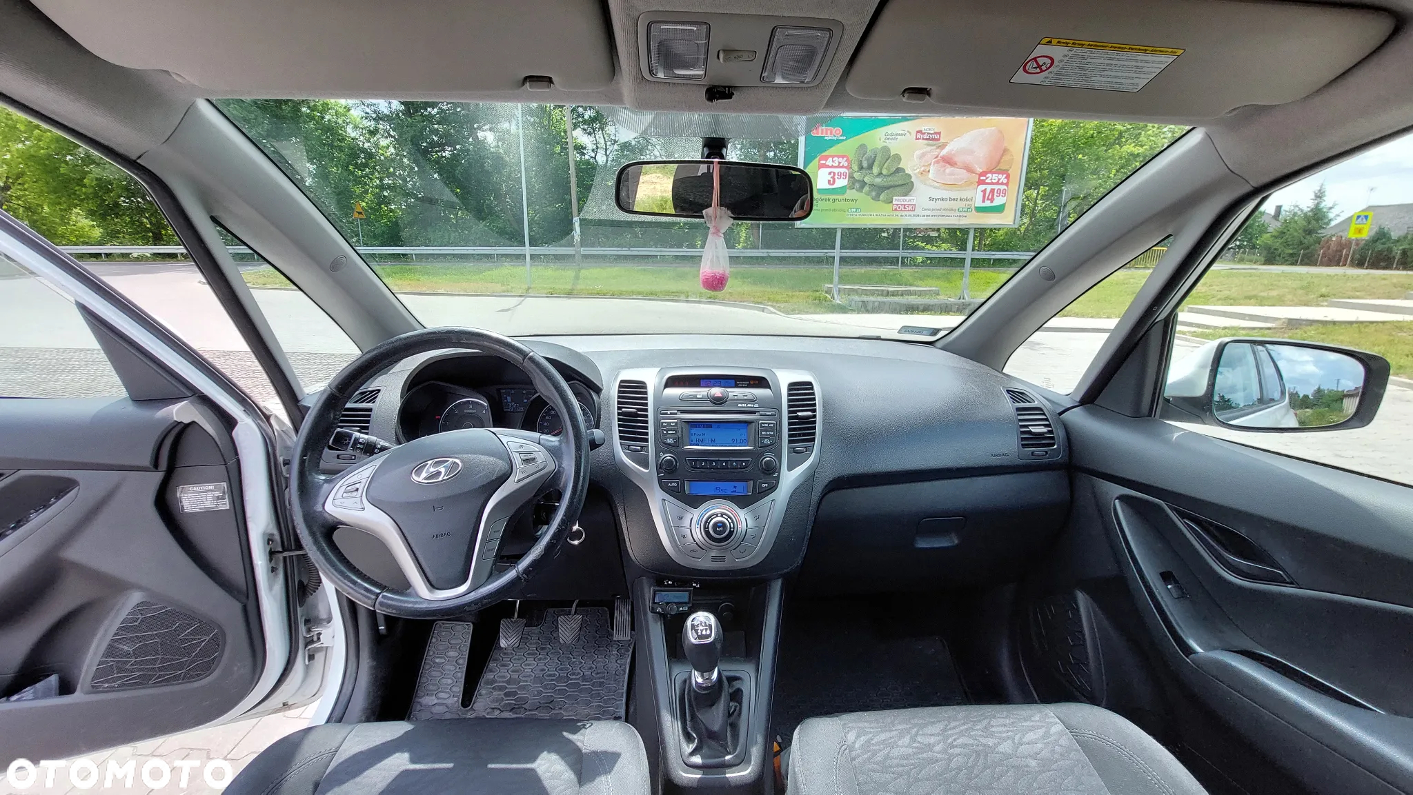 Hyundai ix20 - 11