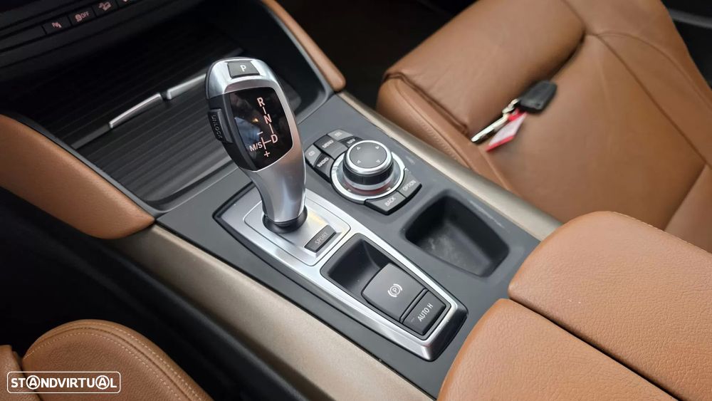 BMW X6 40 d xDrive - 57